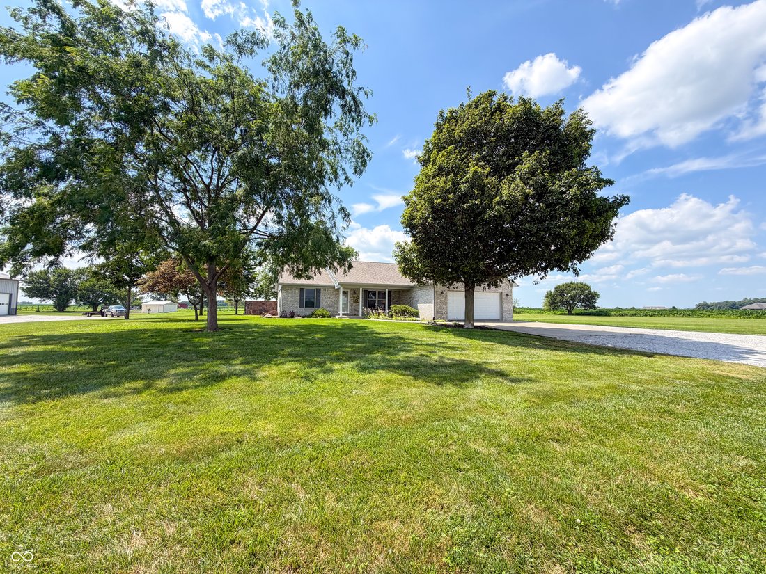 House in Jamestown, Indiana, United States 3 - 18365066