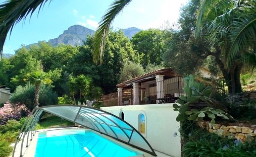 Villa in Tourrettes-sur-Loup, Provence-Alpes-Côte d'Azur, France 1