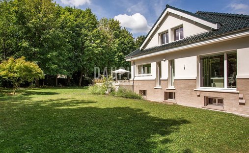 House in Grandchamp, Le Pecq, France 1
