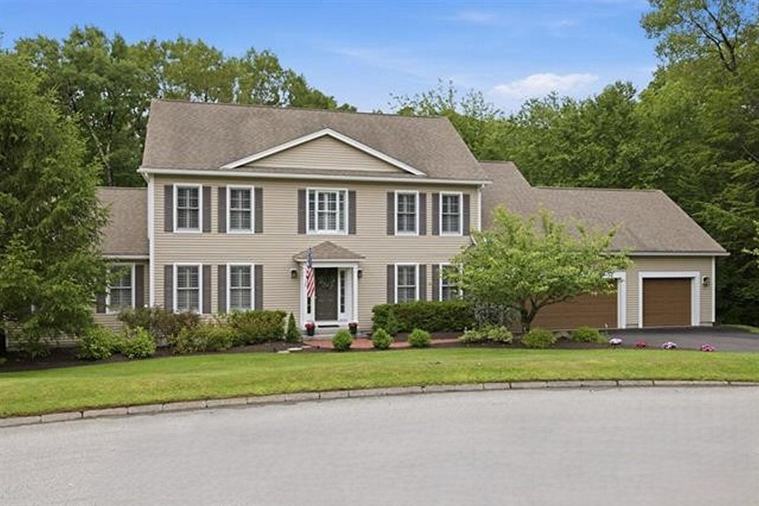 House in Concord, New Hampshire, United States 4 - 18364471