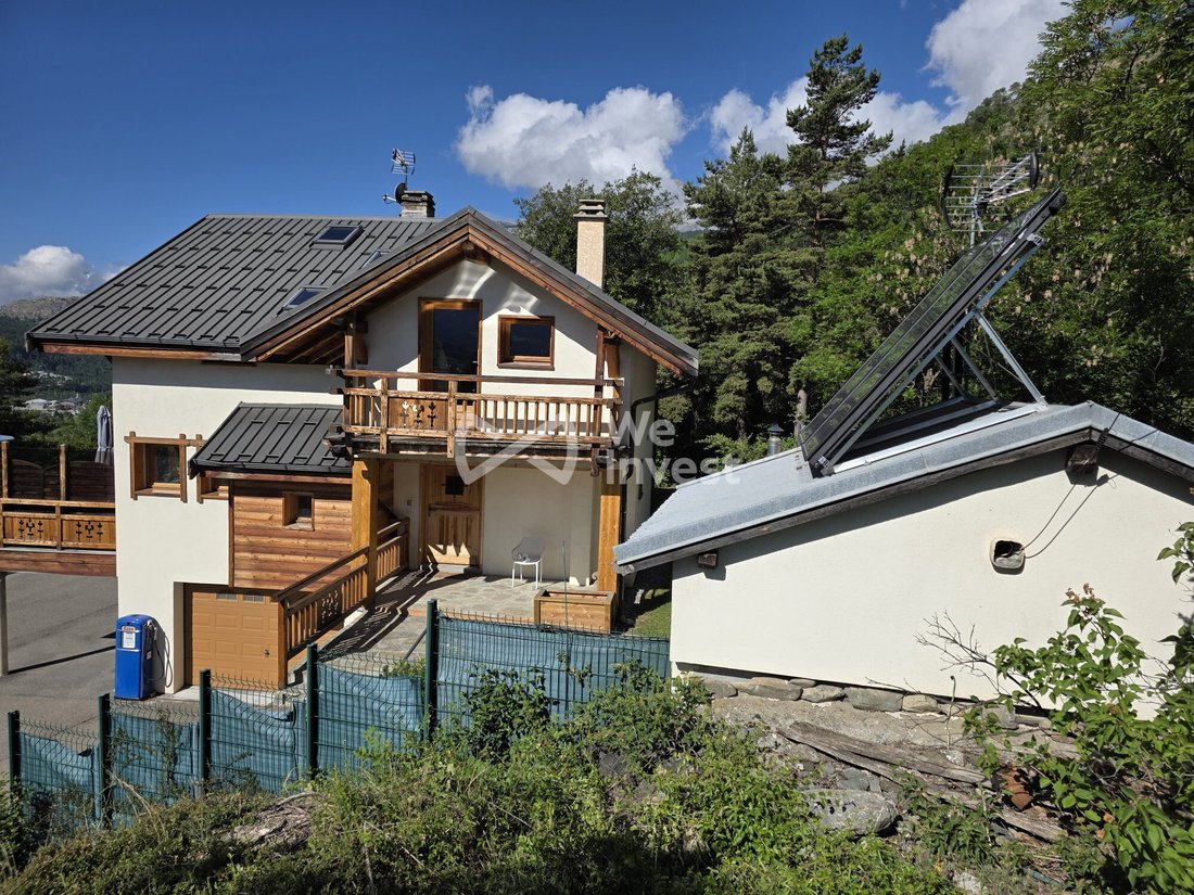 Chalet in Briançon, Provence-Alpes-Côte d'Azur, France 3 - 18315557