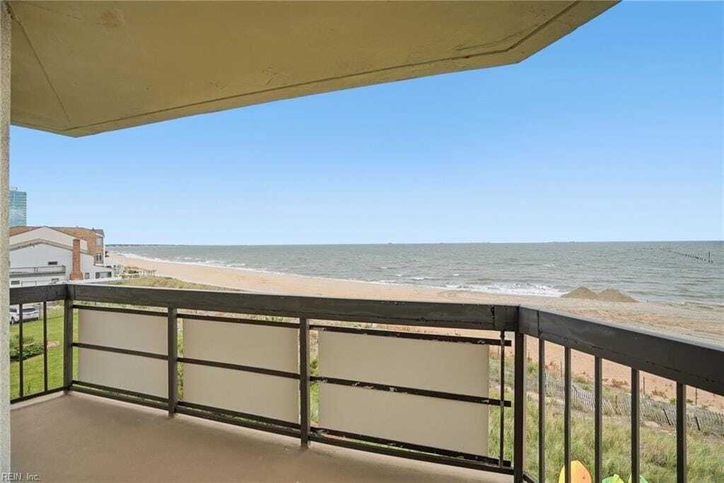 Appartement à Virginia Beach, Virginie, États-Unis 2 - 18365172
