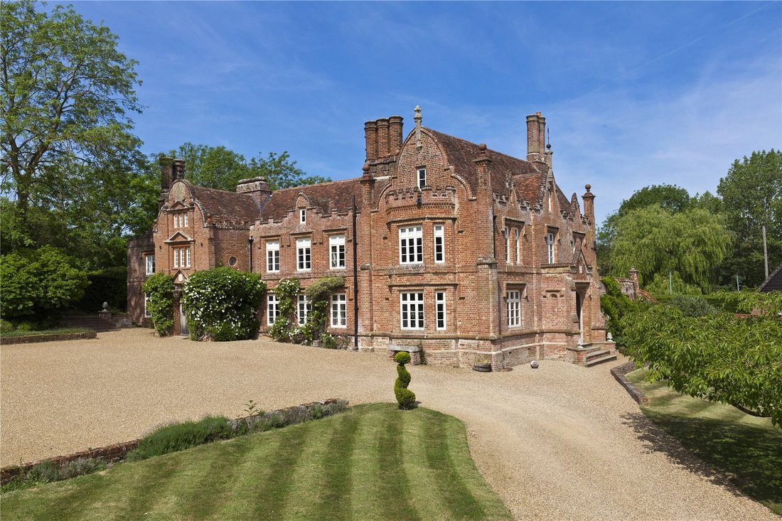 House in Suffolk, England 3 - 18363894