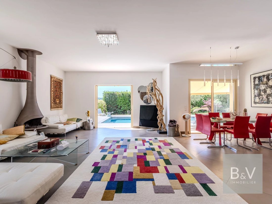 Villa in Grasse, Provence-Alpes-Côte d'Azur, France 5 - 18364117