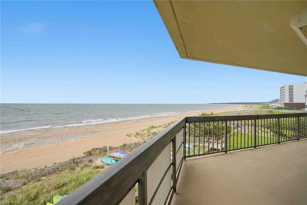 Condominio en Virginia Beach, Virginia, Estados Unidos 1 - 18365172