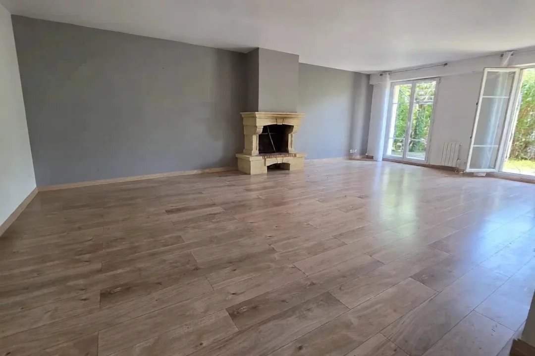 House in Centre Ville, Croissy-sur-Seine, France 2 - 17384453