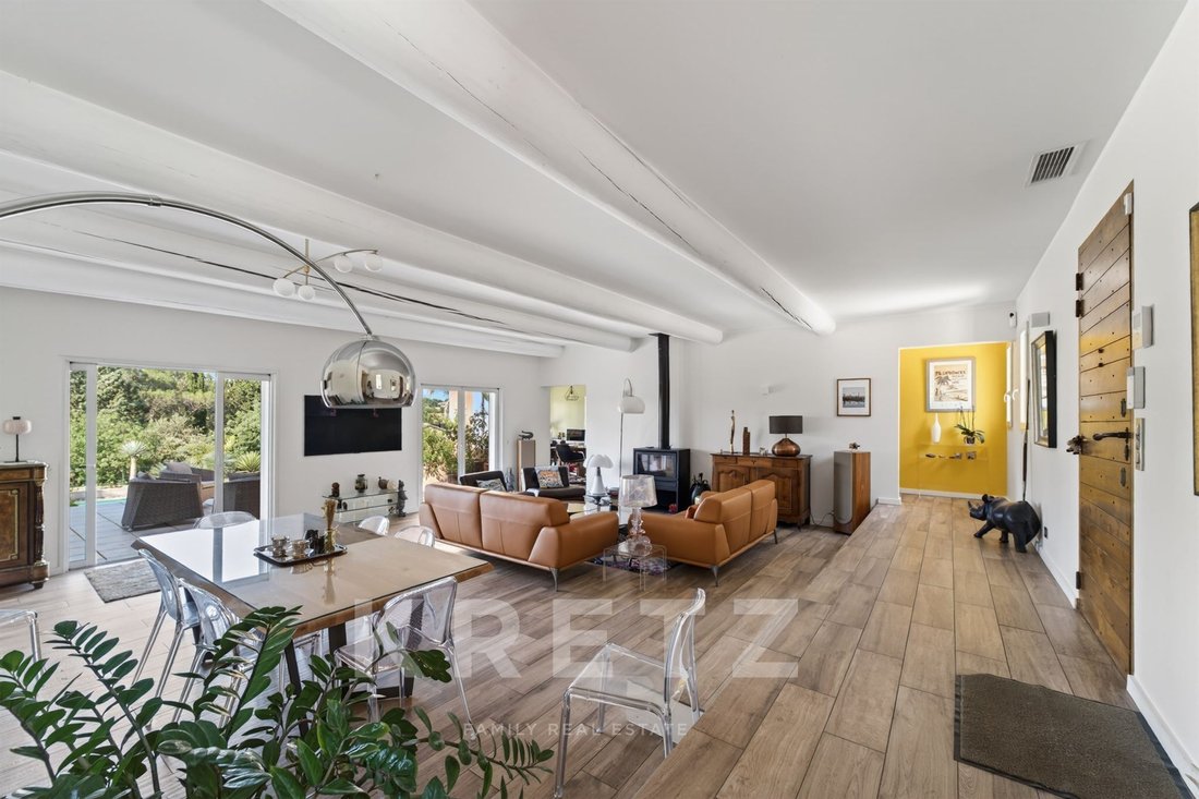 Villa in Garrigues, Nimes, France 4 - 18369592