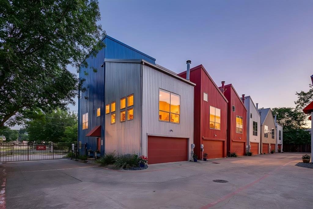 Townhouse in Dallas, Texas, United States 4 - 18366703