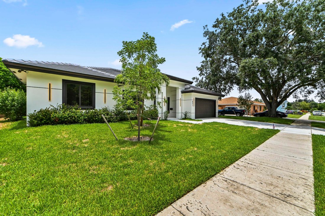 House in Coconut Creek, Florida, United States 3 - 18366361