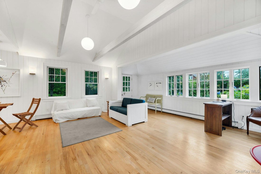 House in Greenport West, New York, United States 3 - 18129700