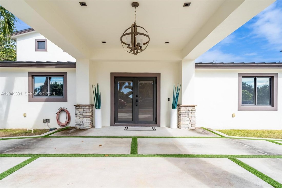 House in Homestead, Florida, United States 3 - 18364622