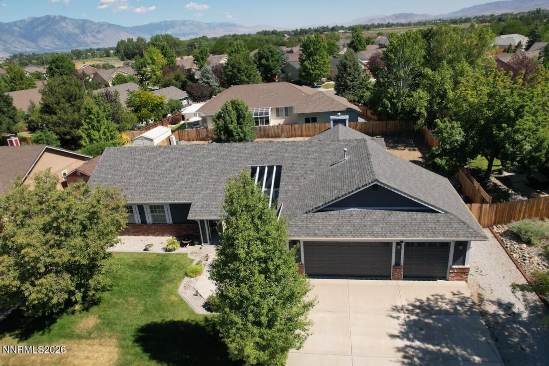 House in Gardnerville, Nevada, United States 3 - 18365814