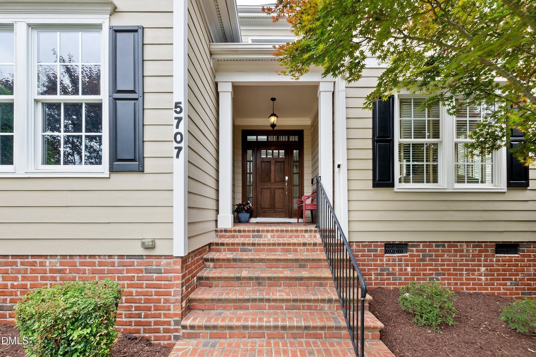 House in Cary, North Carolina, United States 3 - 18365415