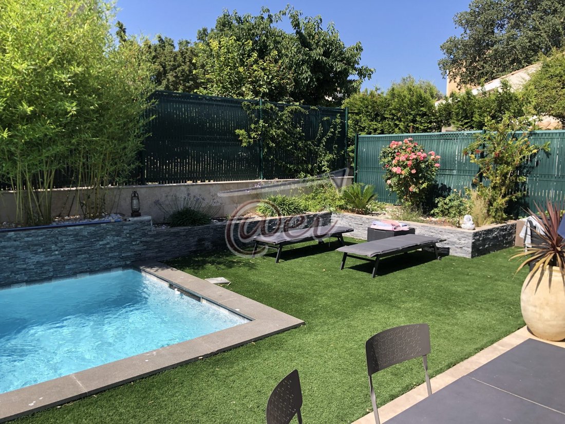 Villa in Haut Sud, Saint-Maximin-la-Sainte-Baume, France 1 - 18369676