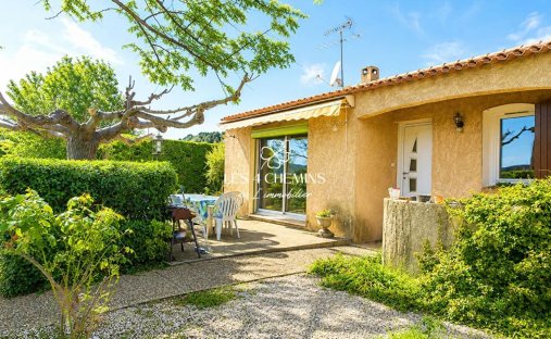 House in Rousset, Provence-Alpes-Côte d'Azur, France 1
