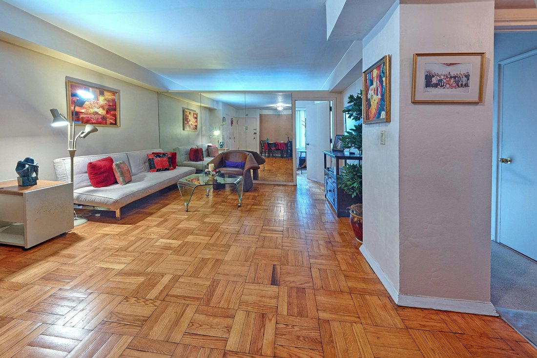Condo in New York, New York, United States 1 - 18354621