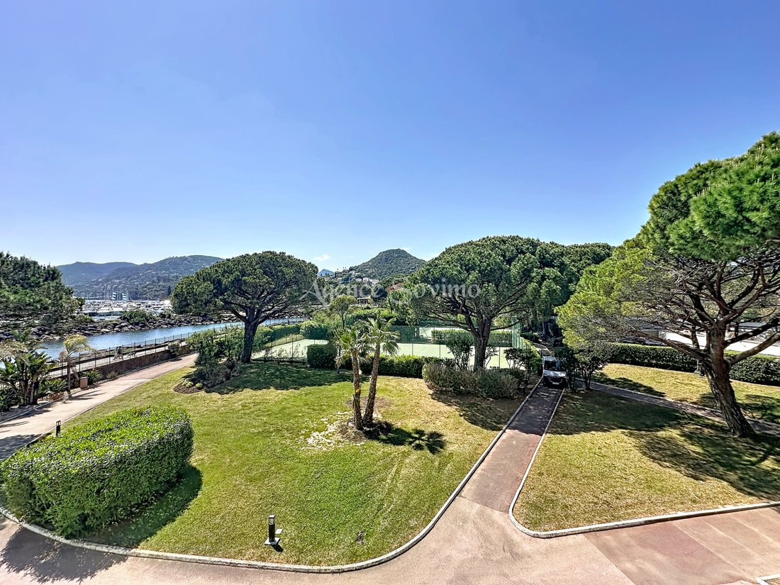 Appartement à Cannes Marina-La Roubine, Mandelieu-la-Napoule, France 3 - 18366855