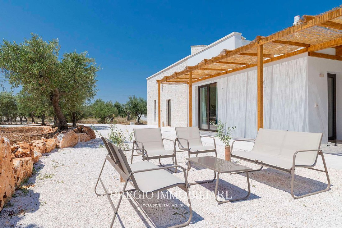 Villa in Castellana Grotte, Apulia, Italy 2 - 16724102