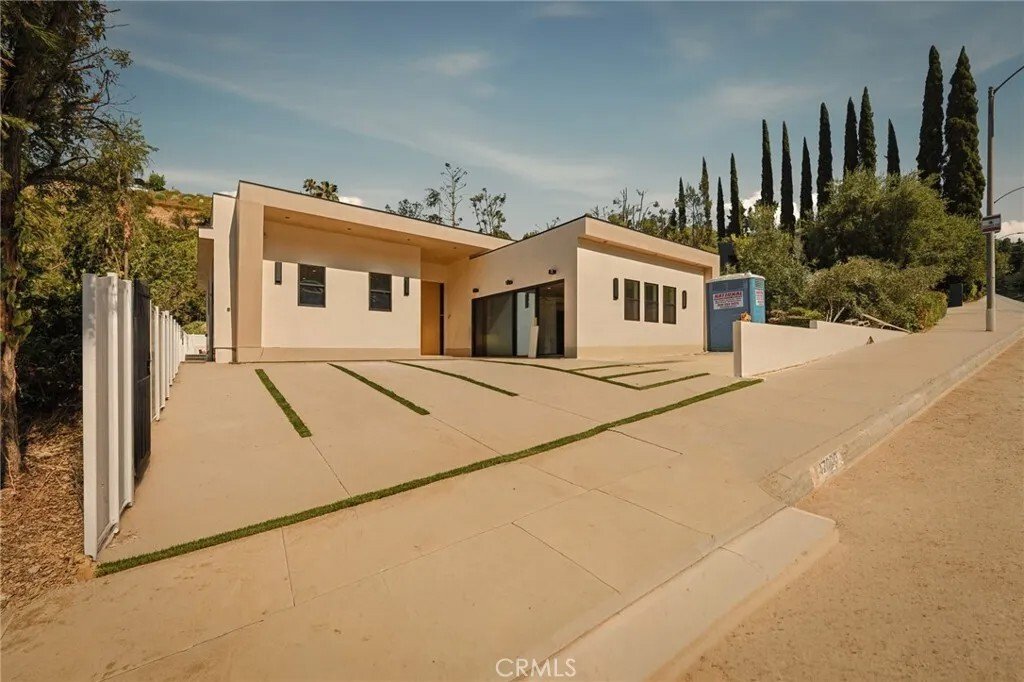 House in Los Angeles, California, United States 2 - 18366310