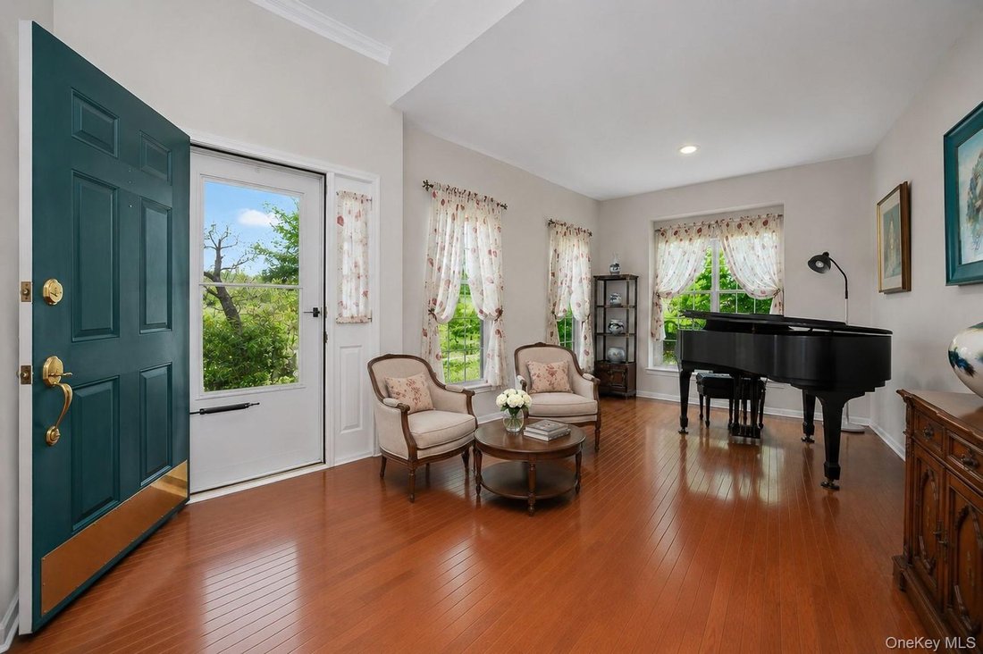 House in Fishkill, New York, United States 5 - 17933425