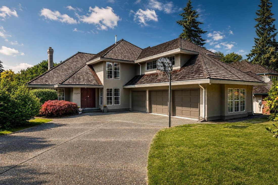 House in Surrey, British Columbia, Canada 1 - 18369602