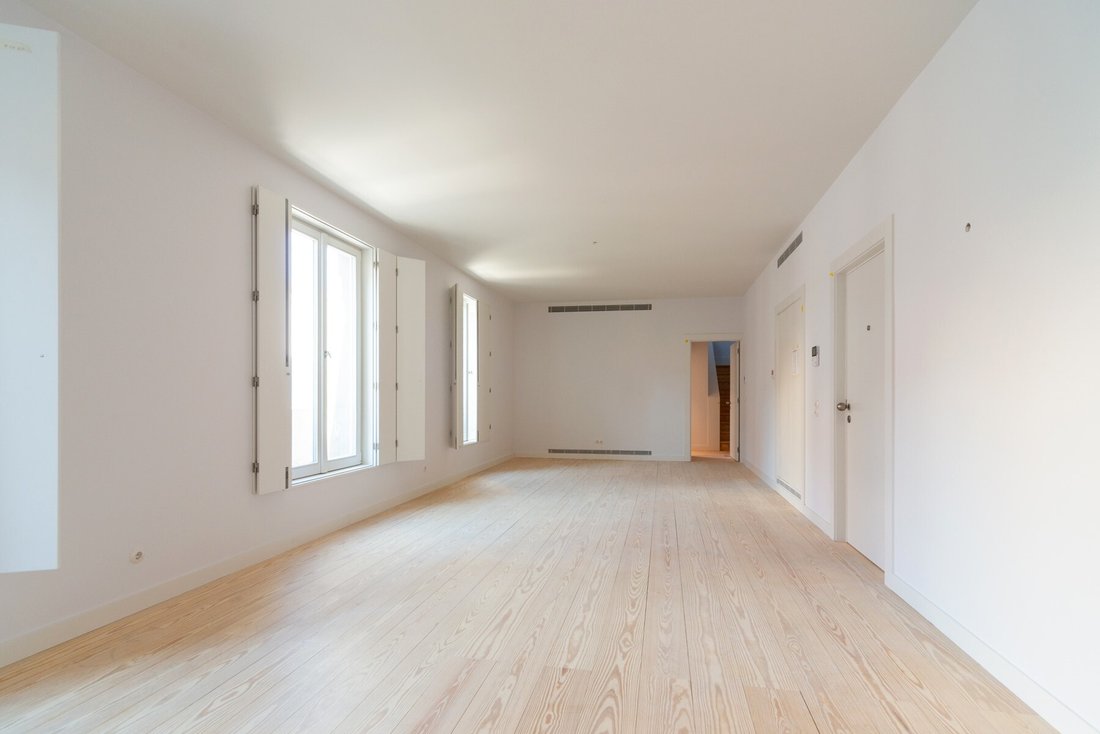 Apartment in Misericordia, Lisbon, Portugal 1 - 15098315