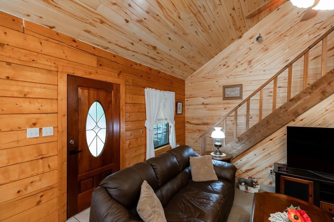 House in Sour Lake, Texas, United States 3 - 18366591