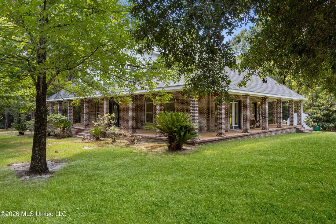 House in Vancleave, Mississippi, United States 1 - 18366406