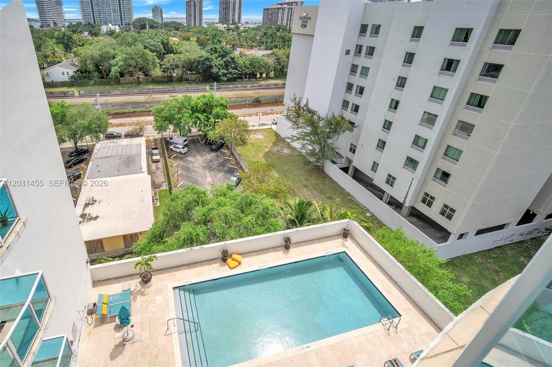 Condo in Miami, Florida, United States 3 - 18366979