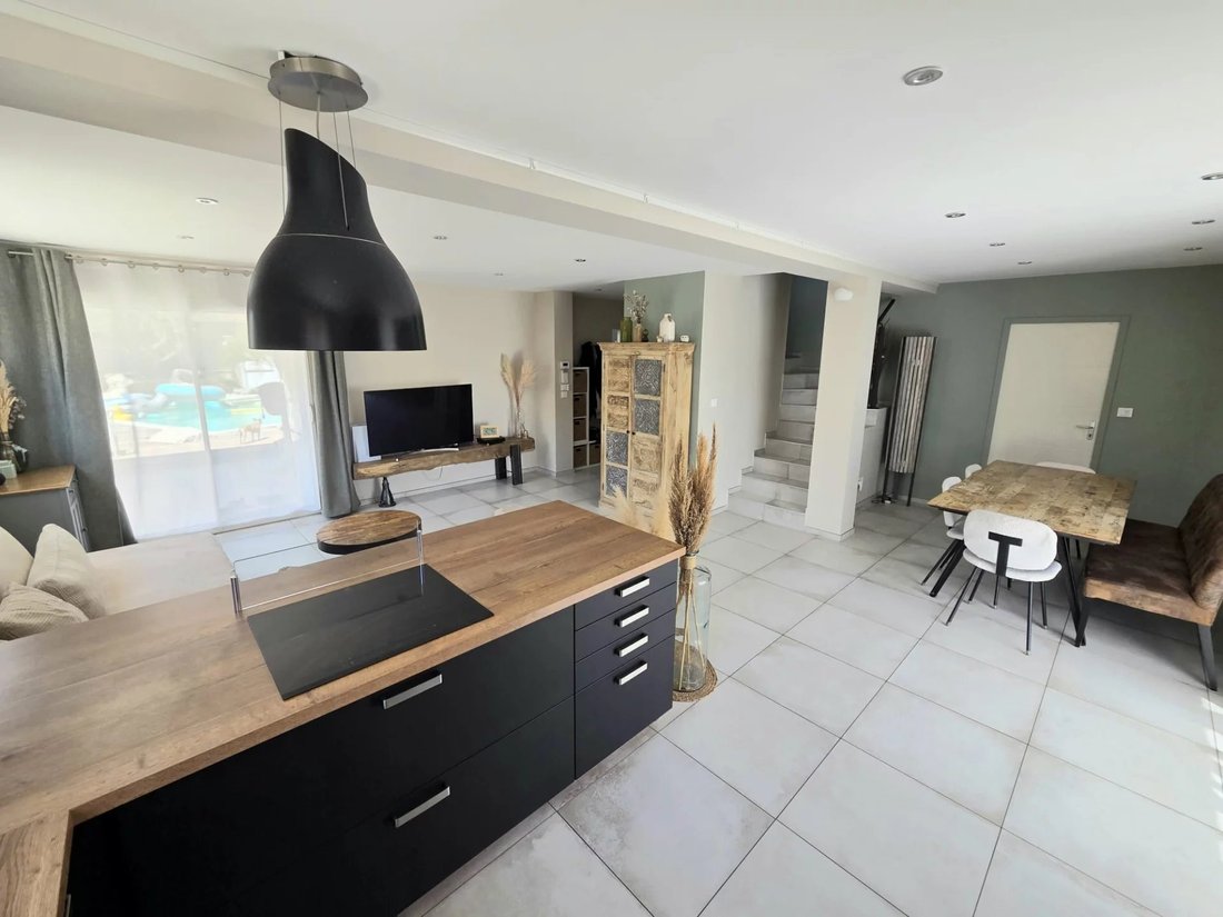 Villa in Genas, Auvergne-Rhône-Alpes, France 4 - 18366909