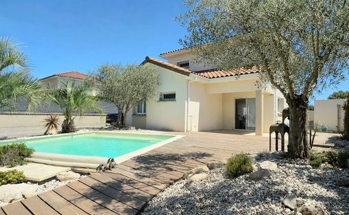 Villa in Genas, Auvergne-Rhône-Alpes, France 1