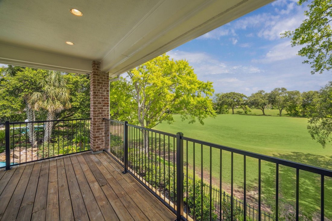 House in Sugar Land, Texas, United States 2 - 18366600
