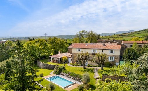 Villa in Messimy, Auvergne-Rhône-Alpes, France 1