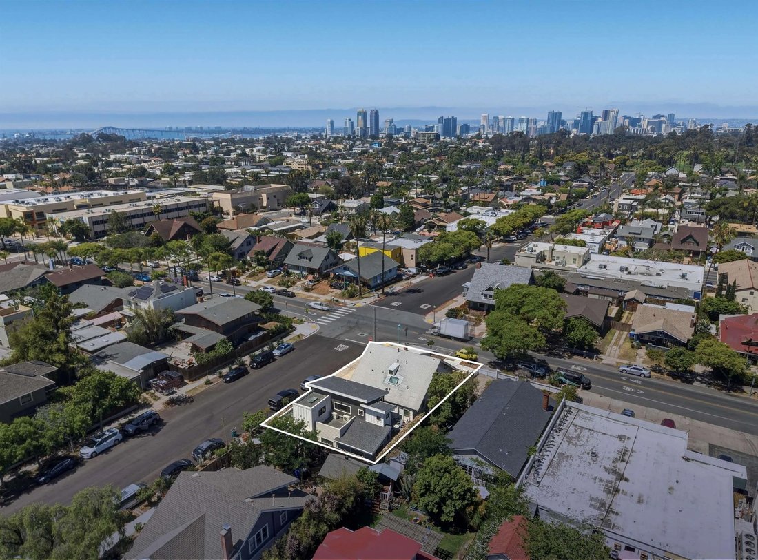San Diego, California, United States 1 - 18366322