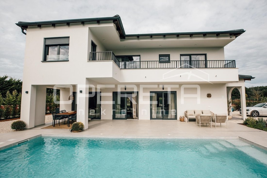 Villa à Svetvinčenat, Istrie, Croatie 1 - 18366932