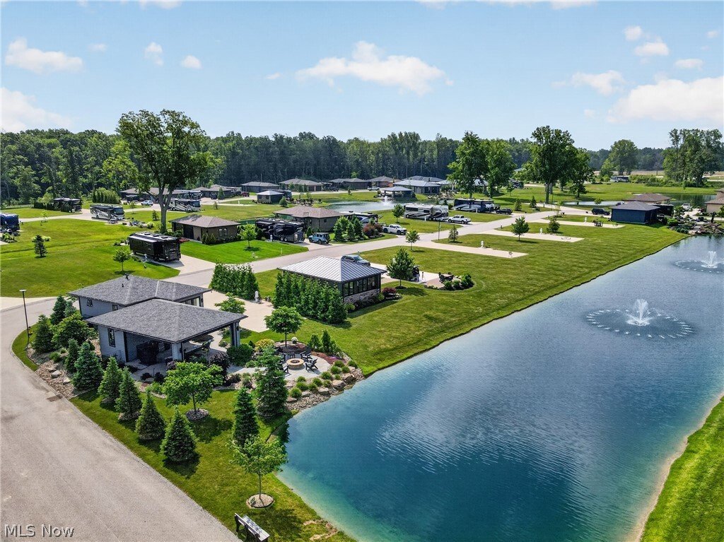 House in Geneva, Ohio, United States 3 - 18366353