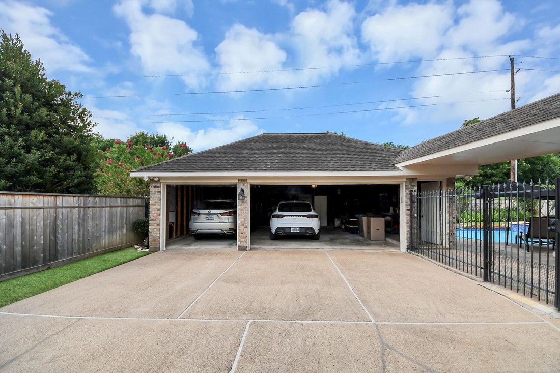 House in Sugar Land, Texas, United States 5 - 18366696