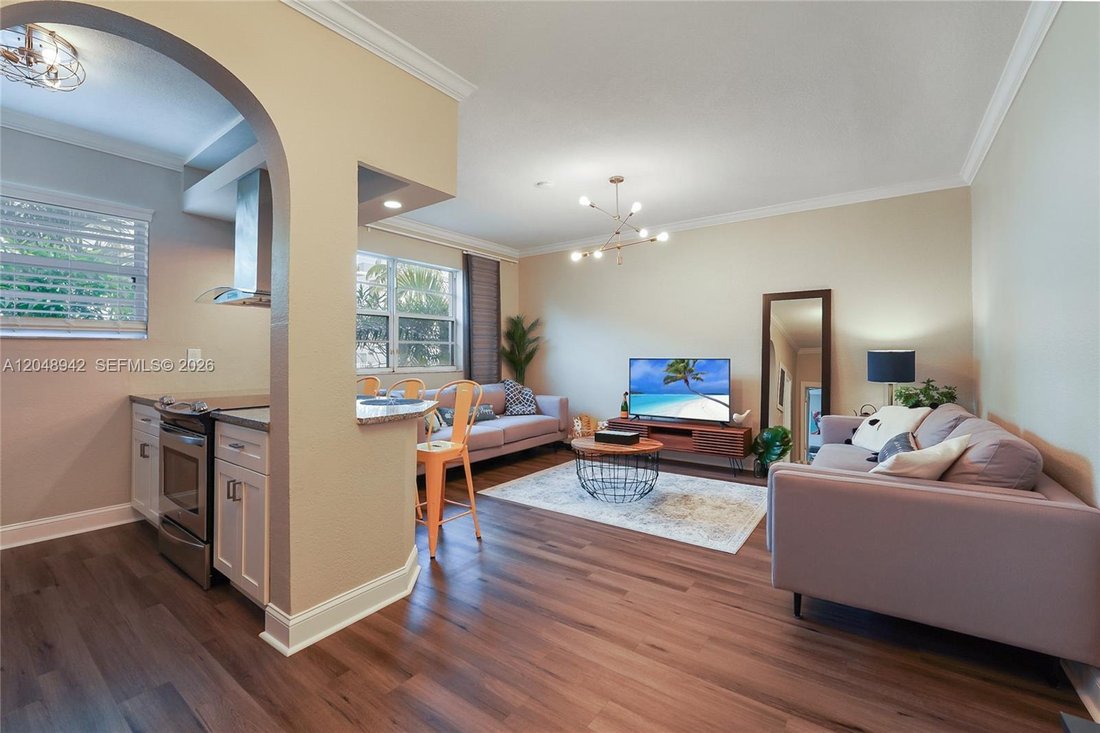Condo in Miami Beach, Florida, United States 4 - 18367030