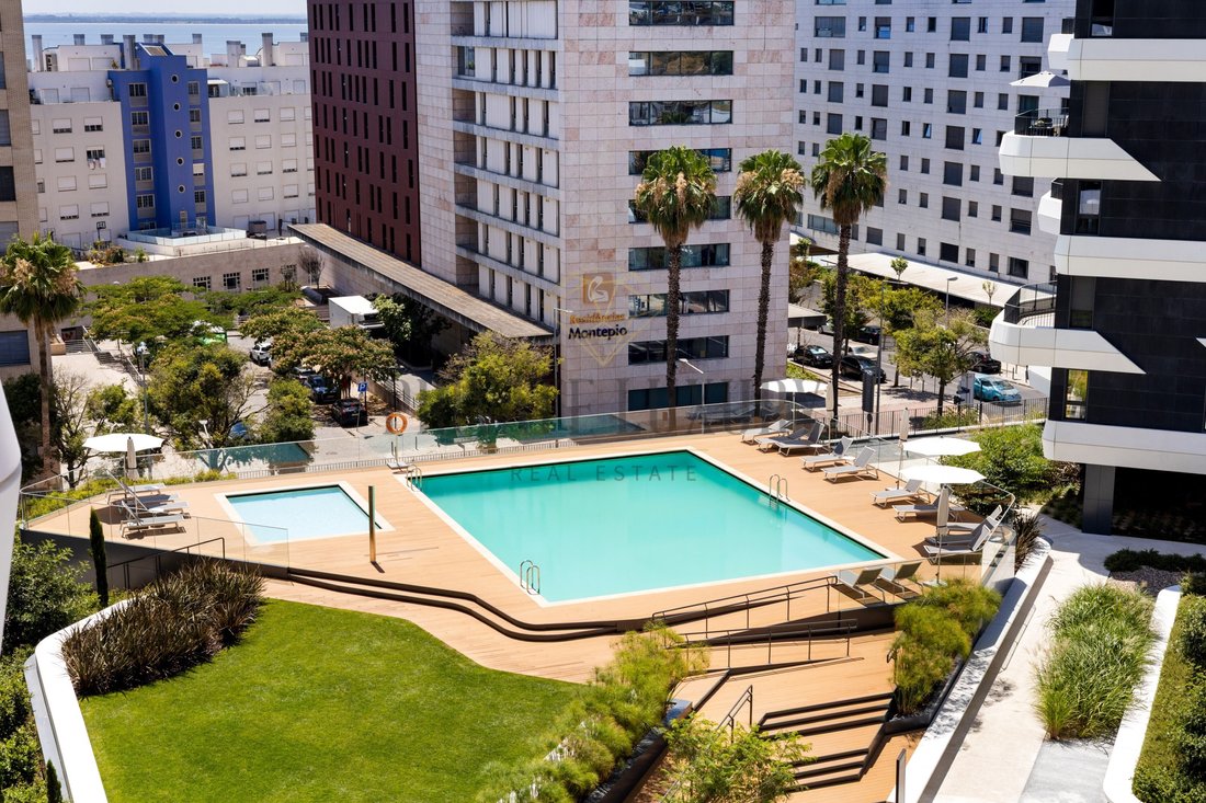 Apartment in Parque das Nacoes, Lisbon, Portugal 1 - 18342944