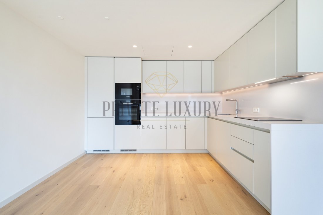 Apartment in Parque das Nacoes, Lisbon, Portugal 3 - 18342944