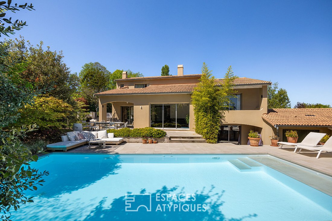 Villa in Centre-Bourg, Saint-Genis-Laval, France 1 - 18369085