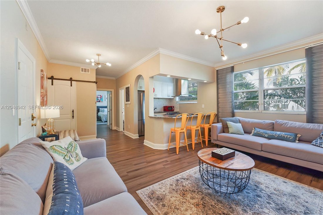 Condo in Miami Beach, Florida, United States 2 - 18367030