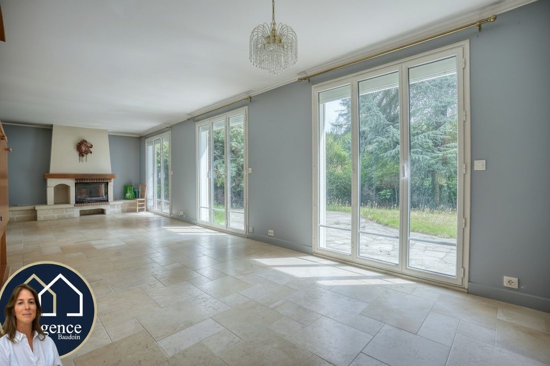 House in Centre Ville, Plaisir, France 4 - 18369702