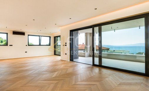 Apartment in Kostrena, Primorje-Gorski Kotar County, Croatia 1