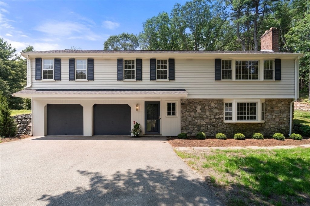 House in Dover, Massachusetts, United States 1 - 18366978