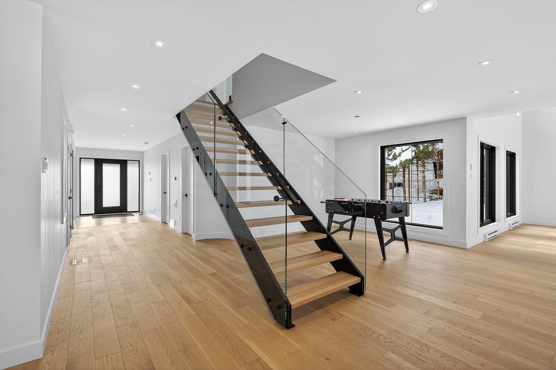 House in St-Raymond, Quebec, Canada 5 - 18366942