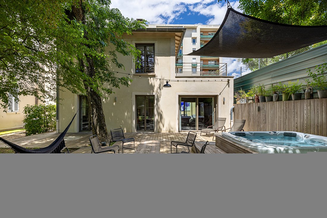 Villa in Les Poulettes, Villeurbanne, France 1 - 18368678