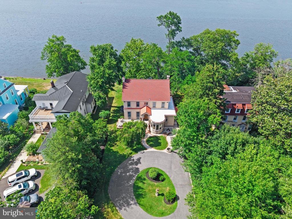 House in Beverly, New Jersey, United States 2 - 18366387