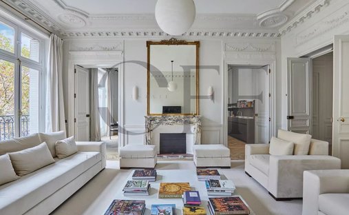 Apartment in Triangle d'Or, Paris 8e Arrondissement, Paris 1