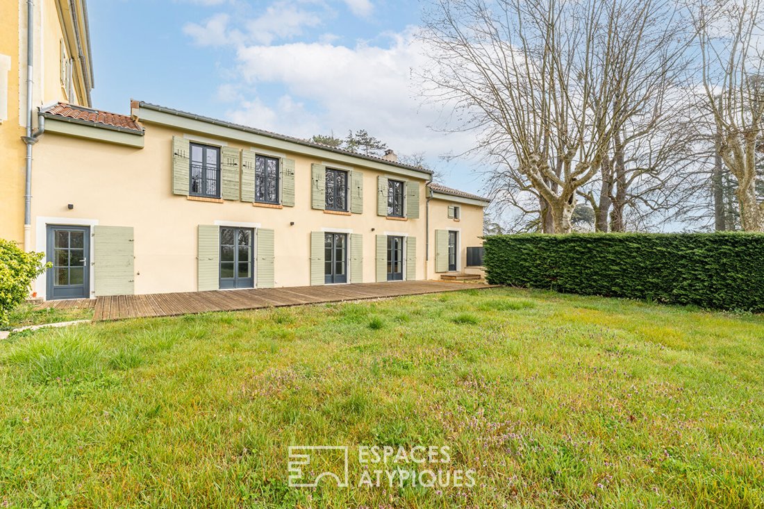 Villa in Centre-Bourg, Saint-Genis-Laval, France 1 - 18367987